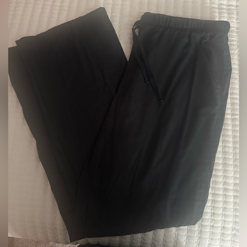 Uniform Advantage “Butter Soft” Wide Leg Scrub Pant